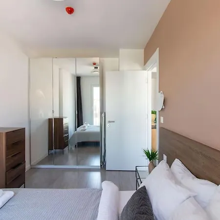 Daire Comfy Modern 1br W/ Parking & Gym #193 *